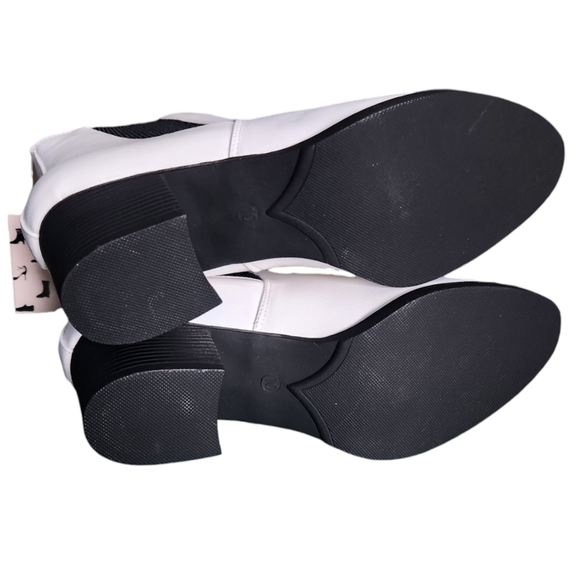 White Ankle Boots- Size 10 - Picture 4 of 7